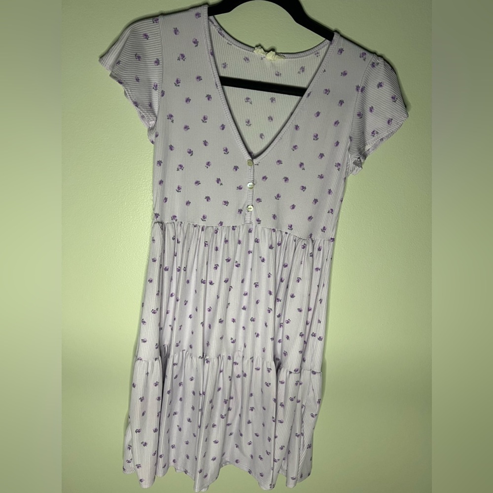 Jessica Simpson floral dress, size M, color purple